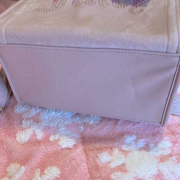 *Brand New/Never Used* Juicy Couture bag - Picture 4 of 6